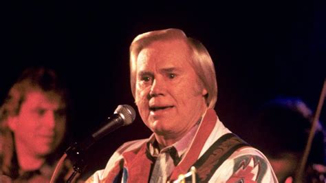 George Jones Sings "Tennessee Whiskey" In One Of His Final Concerts