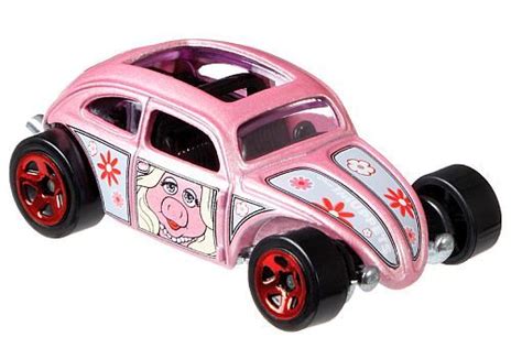 Hot Wheels Custom Volkswagen Beetle The Muppets Miss Piggy Contemporary