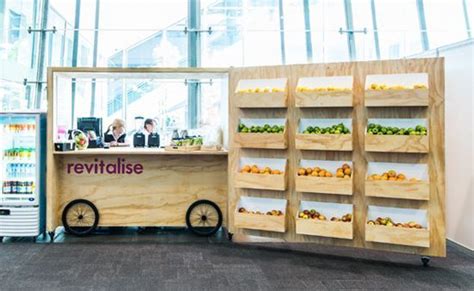 21 Amazing Modern Juice Bar Designed Juice Bar Design Food Stall