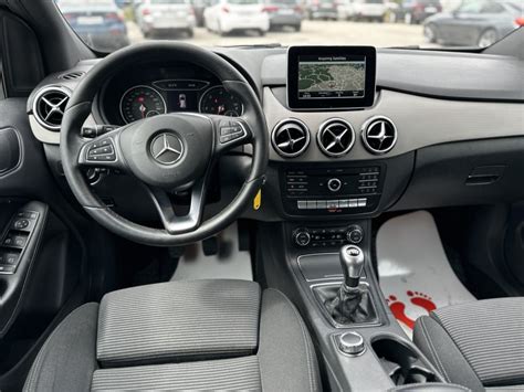 Mercedes Benz B Klasa Dxenonkameranavigacijaservisiran God