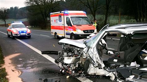 Fotos Unfall Auf B Zwischen Korbach Und Frankenberg