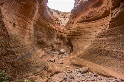 Las Tobas De Colores En El Barranco De Las Vacas Visitarlasislascanarias