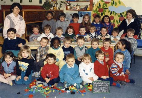 Photo De Classe Petit De 1987 Ecole Maternelle Des Ptits Loups