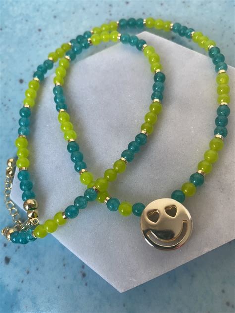 Mikabe Handmade Colar Verde E Azul Jade Smile Mk Mikabe