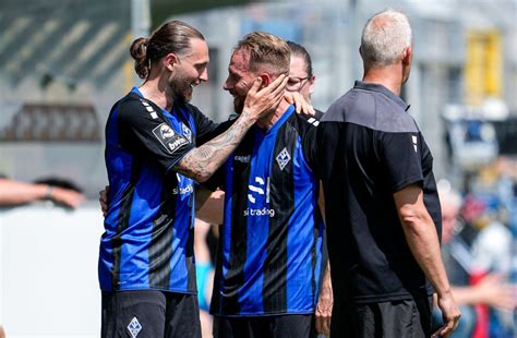 SV Waldhof Gewinnt Saisonfinale Gegen Duisburg