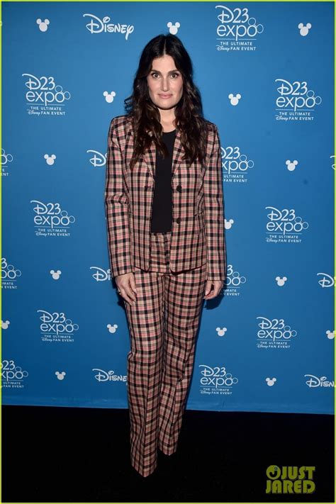 Kristen Bell Jonathan Groff And Idina Menzel Promote Frozen 2 At D23 Expo 2019 Photo 4339600