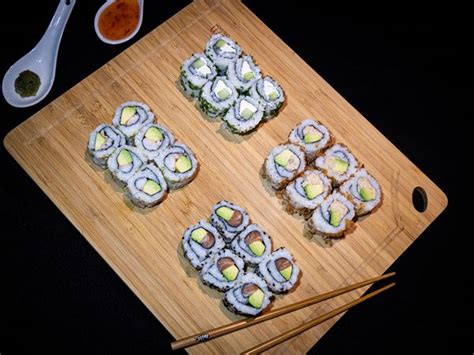 Plateau Cali Mix Pi Ces Yuzu Hendaye Yuzu Sushi Bar Hendaye