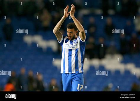 Brighton gegen fulham Fotos und Bildmaterial in hoher Auflösung Alamy