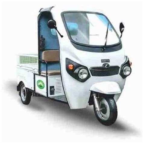 White Kinetic Safar Shakti E Rickshaw Loader At Rs Piece