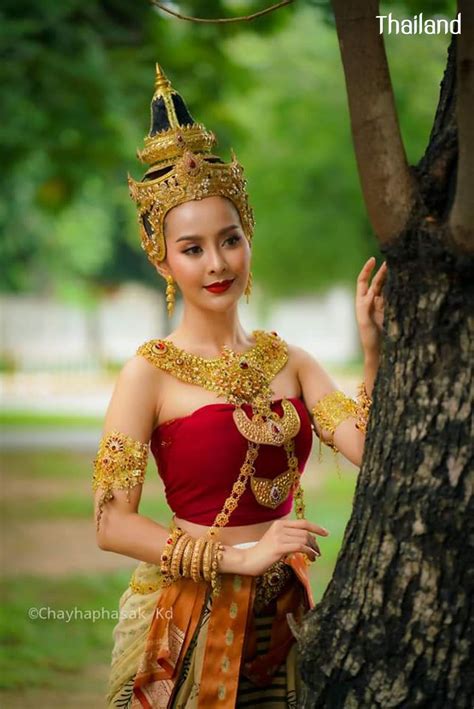 Thailand 🇹🇭 Thai Dress In Sukhothai Era ชุด ชุดแต่งงานสไตล์เจ้า