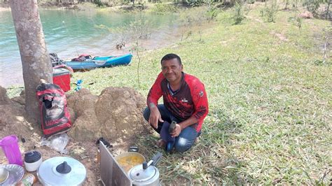 Fomos Pesca Em Um Luga Novo E Fizemos Peixe Ao Molho Na Bera Do Lago