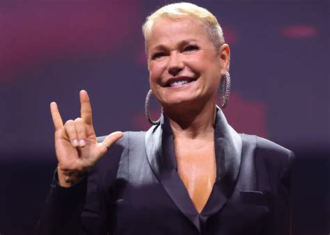 Xuxa Homenageada Na Ccxp Maior Evento De Cultura Pop Do Mundo