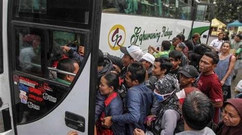 Pemprov DKI Siapkan 2 258 Bus Antarkan Pemudik Dari Ibu Kota Ke Kampung