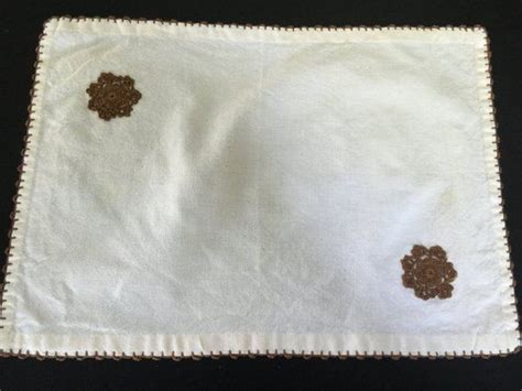 Set Of 4 Vintage Off White With Brown Hand Crochet Accents Placemats