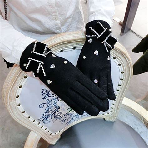 2018 Winter Women Touchscreen Gloves Cashmere Bowknot Rhinestone Mittens Warmer Fashion Korean