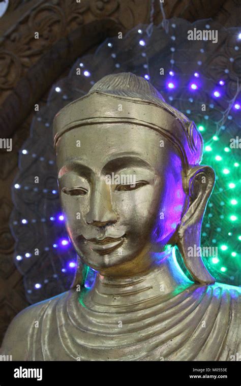 buddha buddhist temple   res stock photography  images alamy