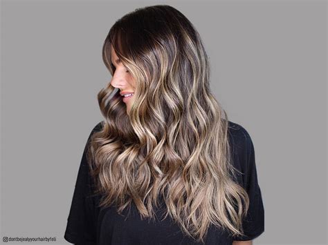 10 Best Highlights for Wavy Hair That Will Make Heads Turn