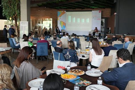 Altos ejecutivos regionales debaten sobre el auge de las marcas propias