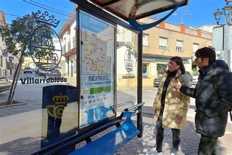 El Ayuntamiento De Villarrobledo Instala Nuevas Marquesinas En Las