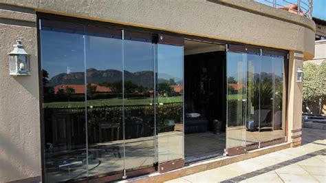 Frameless Glass Windows And Doors