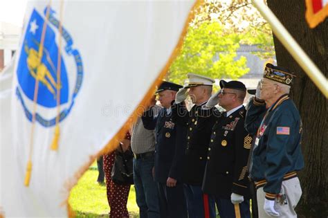 Soldier Saluting editorial photo. Image of saluting, flag - 44261621