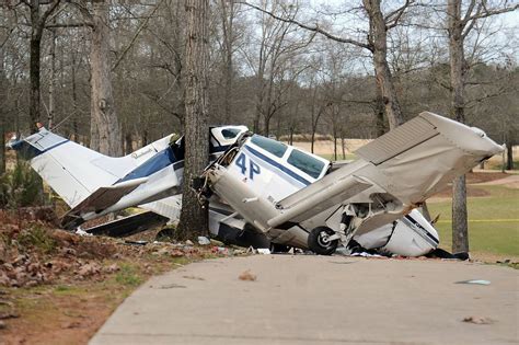 Fatal Us Small Plane Accidents Declined In 2015 Wsj