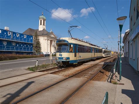 Wien TW 403 Der Badner Bahn Steht Hier Am 12 08 2023 In Der