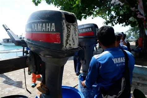 CSR Karya Bahari Abadi Motor Tempel Yamaha Dan Wave Runner