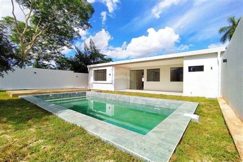 Vendo Hermosa Casa Con Piscina En Capiata Ref O Infocasas Py