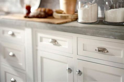 Kitchen cabinet door knob placement – Door Knobs