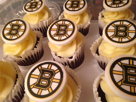 Bruins Eatable Fondant Cupcakes Sport Cupcakes Fondant Cupcakes