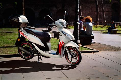 HONDA VISION 50 - Image #4