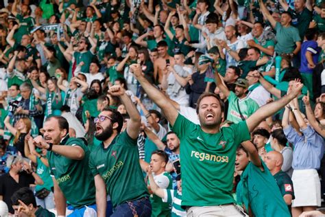 2 0 El Racing de Ferrol asciende a Segunda División 15 años después