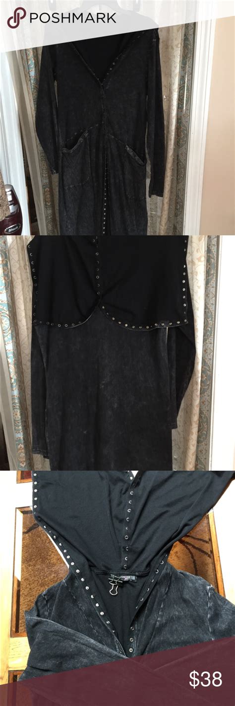 Nwot Pyramid Collection Black Goth Duster This Duster Is Shin Length