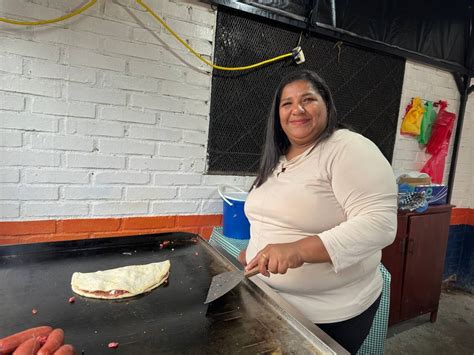 Delmy Chávez La Mamá De Las Baleadas En Valle De Ángeles Radiohouse