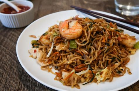 Authentic Mie Goreng Recipe Indonesian Fried Noodles Recipe