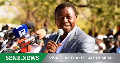 Togo C Est Officiel La Nouvelle Constitution Est Adopt E Pour Un