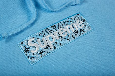 トップス Supreme Supreme Bandana Box Logo Hooded ボックスロゴ の通販 By ふ〜 S Shop プロフィール確認｜シュプリームならラクマ ブランド