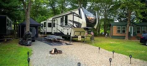 RV Camping Sites in Middleboro, MA | Back-In & Pull-Thru