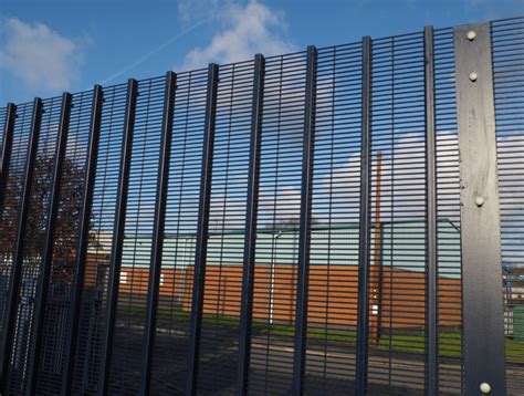 Palisade Vs Mesh Security Fencing For Water Treatment Plants Barkers