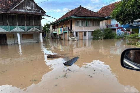 Akibat Luapan Sungai 442 Rumah Warga Terendam Banjir Kolom Desa