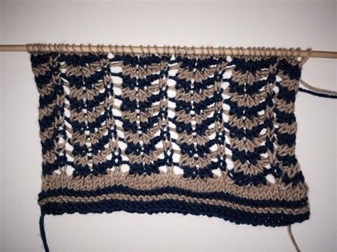 Wellen Lochmuster Stricken Zweifarbiges Lochmuster Strickmuster