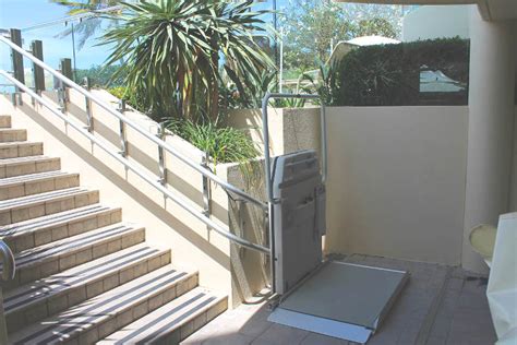 Curved Platform Stair Lift Brisbane & Queensland | AXIS Lifts