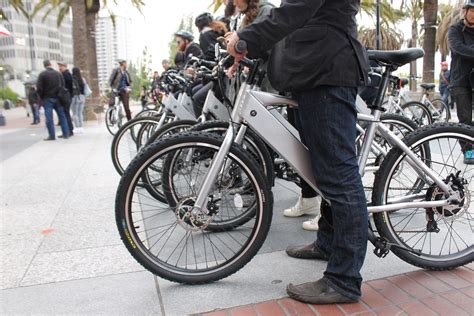 e-bike uses the same batteries as a Tesla Model S - Business Insider