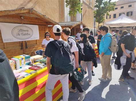 Comunicat De Lassociaci Descriptors En Llengua Catalana Sobre La