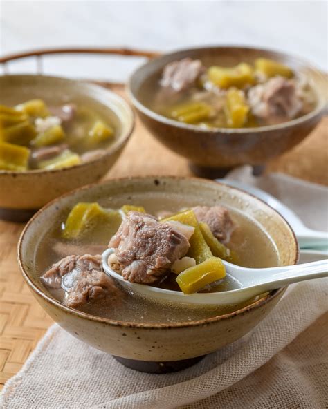 Cantonese Bitter Melon Soup With Pork Bones The Woks Of Life