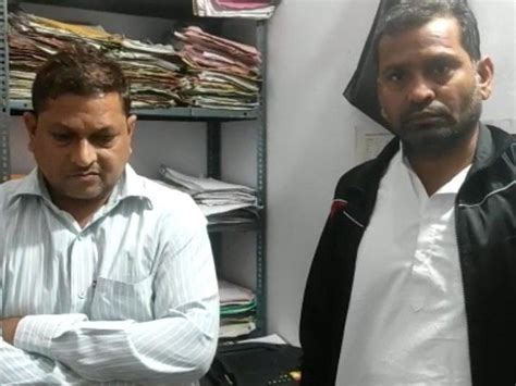 4 People Caught In 2 Days 8 Mobiles One Laptop And Led Were Found Account Of Lakhs Of Rupees