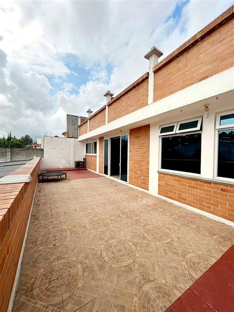 Casa En Venta Ubicada En El Sector B De Ciudad San Crist Bal Zona