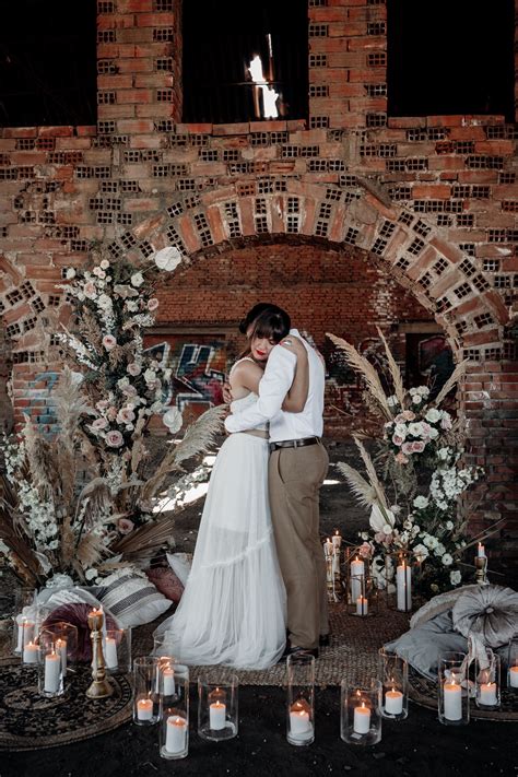 Novias Bodas Vestidos De Novia Novias Diferentes Boda