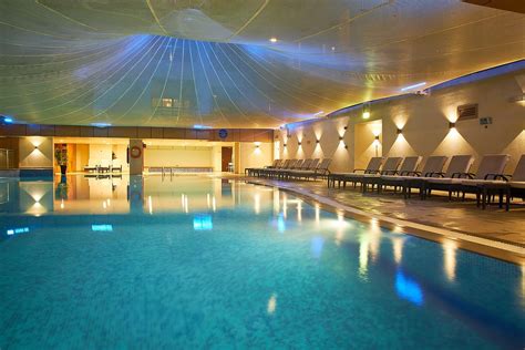 Mercure Dubai Barsha Heights Pool Fotos Und Bewertungen Tripadvisor